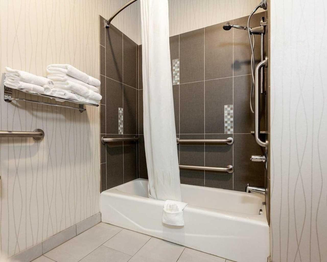 Comfort Suites Greenville Eksteriør billede